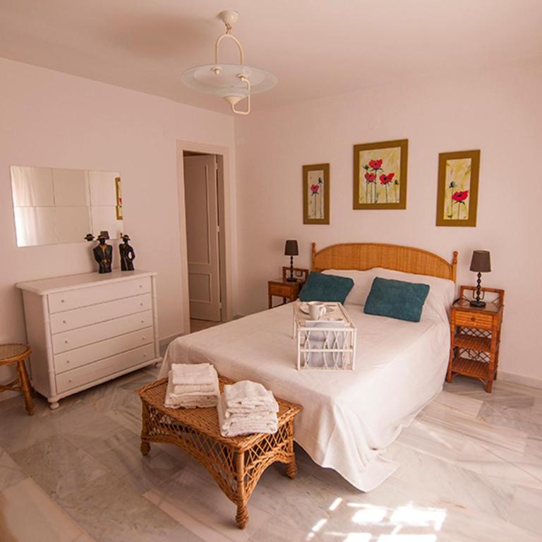 Luminoso y fresco apartamento en 2ª línea de playa - Apartamento - 10