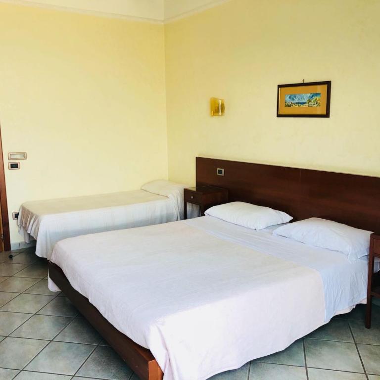 Hotel Elisabetta - Camera Tripla con Vista Mare - 2