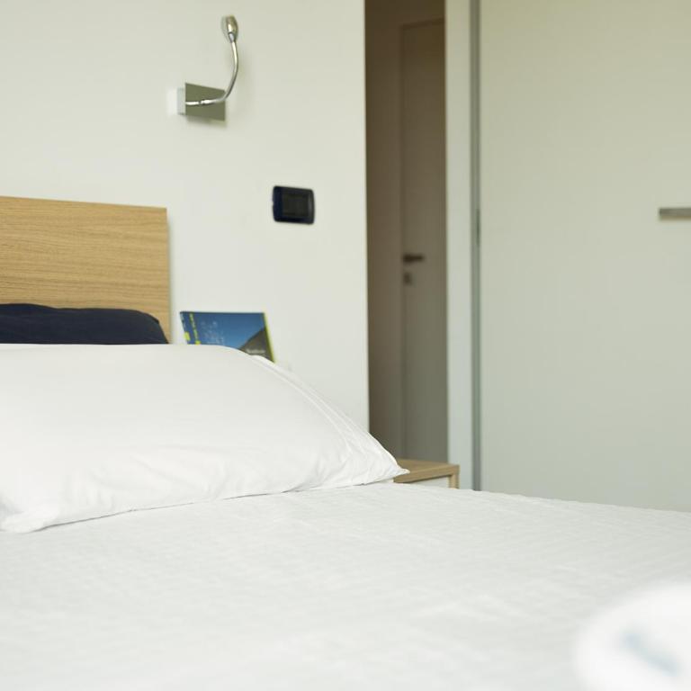 Room In Roma Isole - Camera Matrimoniale Standard - 5