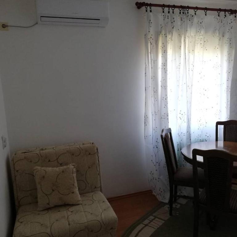 Ćele-kula Apartment - One-Bedroom Apartment - 11