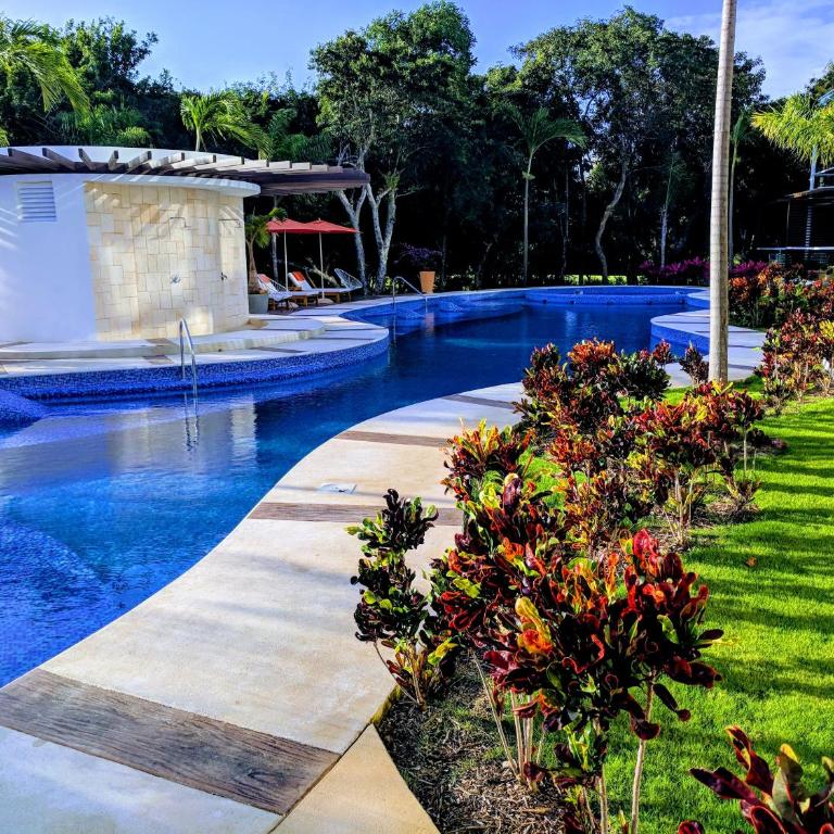 Bahia Principe & Golf Residences (Terrazas Condo) - Apartamento con vistas a la piscina - 1