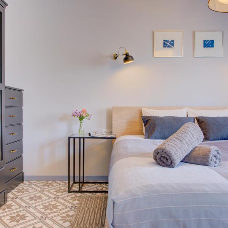 Modern, bright and welcoming oceanfront apartment - Apartment - 17
