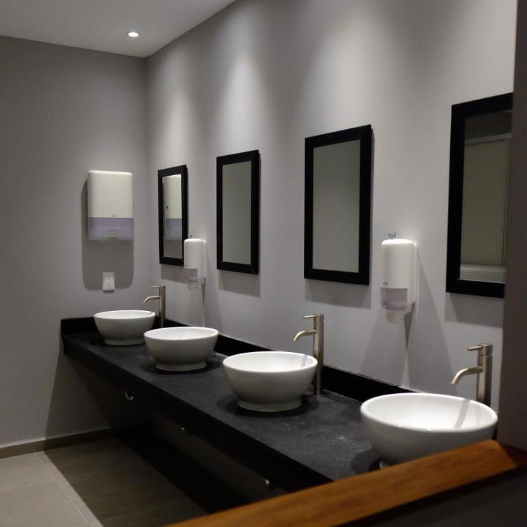 izZzleep Aeropuerto Terminal 2 - Standard Single Room - 10