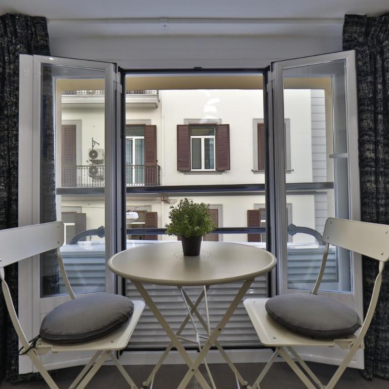 Residenza Napoli Centrale - Appartamento con 2 Camere da Letto - 43