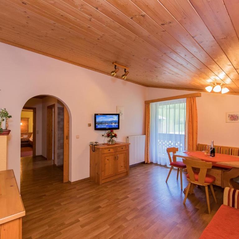 Hinteraigengut - Apartment mit 1 Schlafzimmer und Dusche - 13
