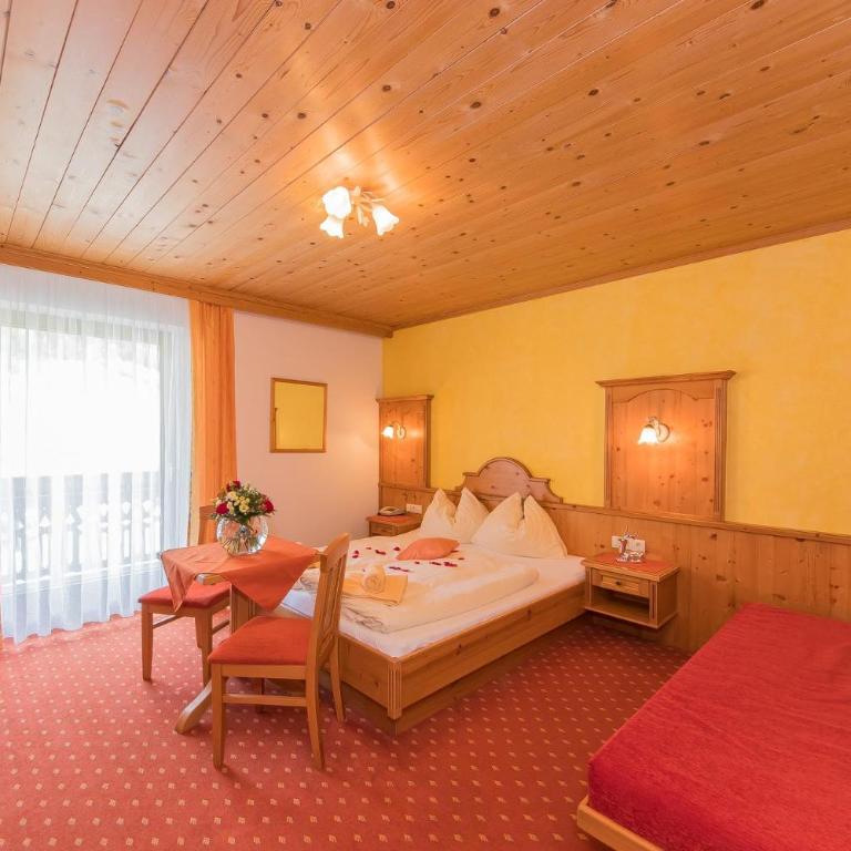 Hinteraigengut - Doppelzimmer mit Dusche - 9