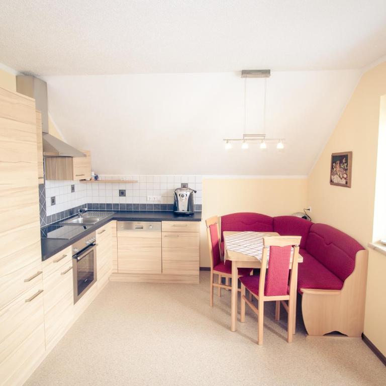 Ferienhäuser Inge und Seeblick - Apartment mit 2 Schlafzimmern und Seeblick - 10