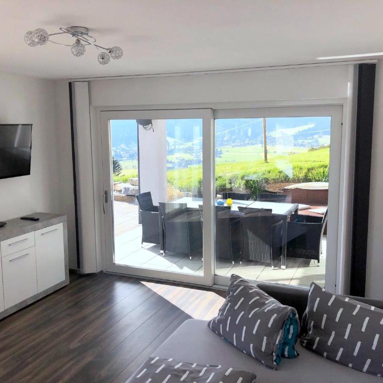 Sonnseite - Apartment mit Blick auf die Berge - 9