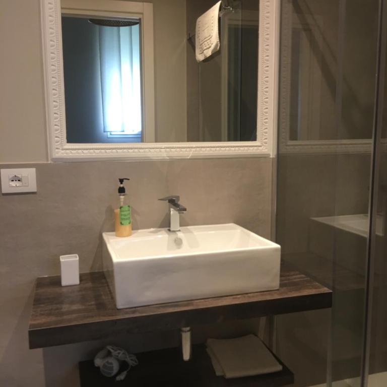 A Casa Di Luna - Double or Twin Room - 9