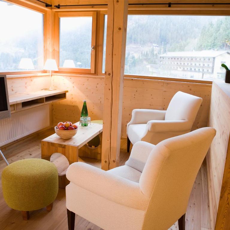 Alpine Spa Hotel Haus Hirt - Familienzimmer mit Bergblick - 1