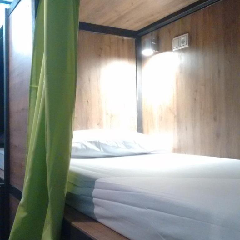 The Market Hostel - Bed in 10-Bed Mixed Dormitory Room - 4