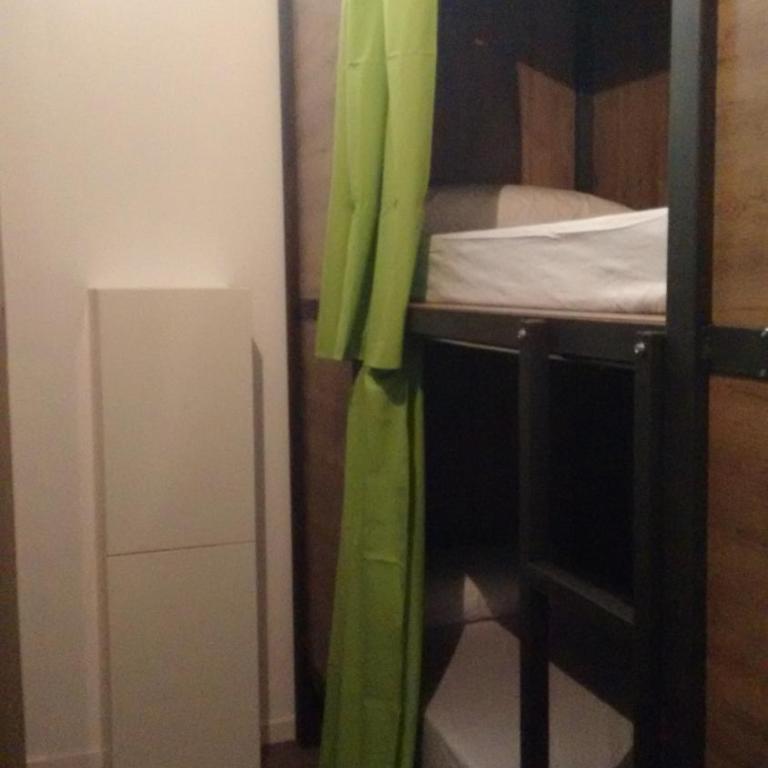 The Market Hostel - Bed in 10-Bed Mixed Dormitory Room - 3
