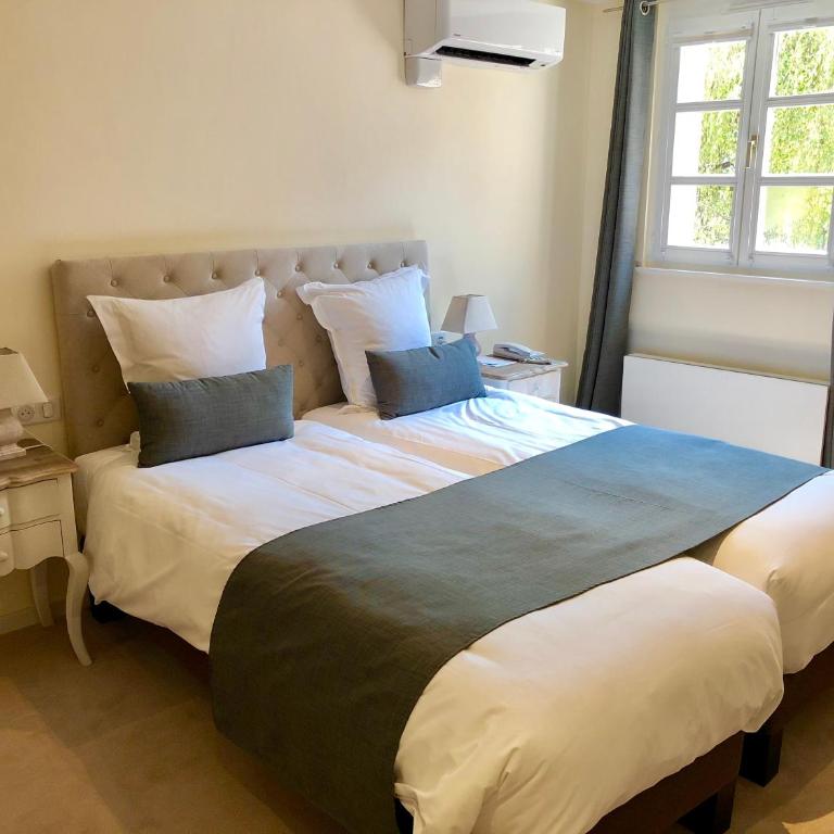 Hotel Restaurant Le Maréchal - Teritoria - Chambre Meublée 3 - Annexe - 5