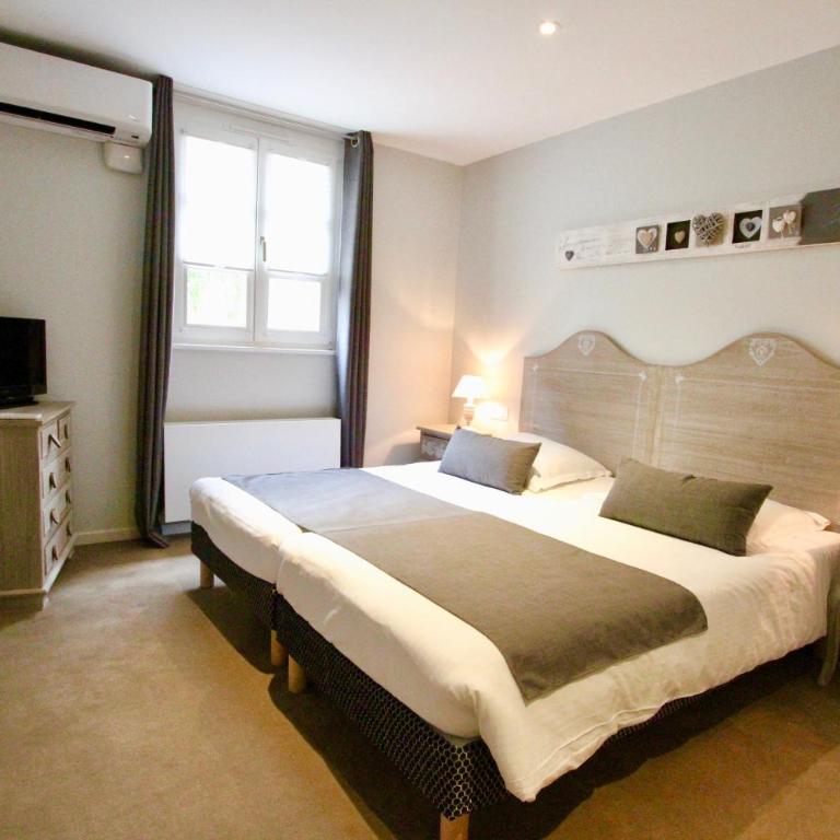 Hotel Restaurant Le Maréchal - Teritoria - Chambre Meublée 2 - Annexe - 5