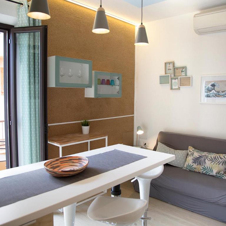 Appartamenti Jlune - Appartamento con Balcone con Vista Mare Parziale - 4