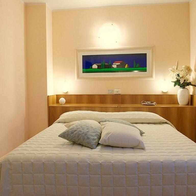Hotel Europa - Camera Matrimoniale - 2