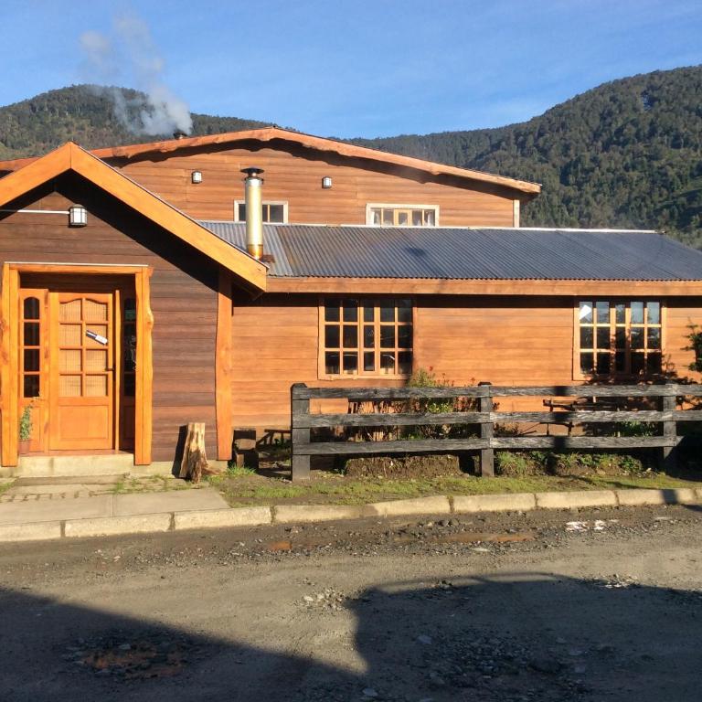 Los Mañíos Del Queulat Puyuhuapi - Habitación Triple con baño privado externo - 6