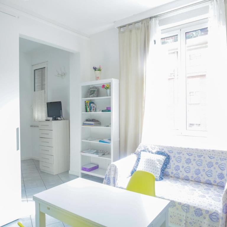 Central cosy apartment - Studio Apartment - 6
