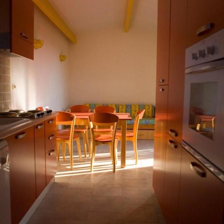 Résidence Padro - Appartement 2 Chambres avec Climatisation - 5
