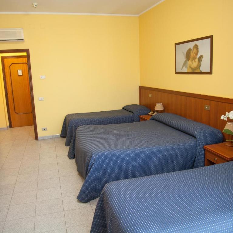 Hotel Rio - Camera Tripla - 3