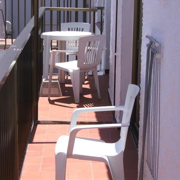 Apartamentos Casa Blanca - O - Apartamento de 1 dormitorio (2-3 adultos) sin vistas - 2