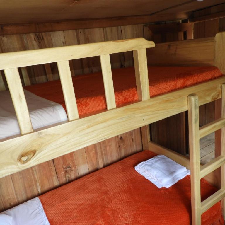 Hostal El Eden de Mindo - Double Room with Shared Bathroom - 1