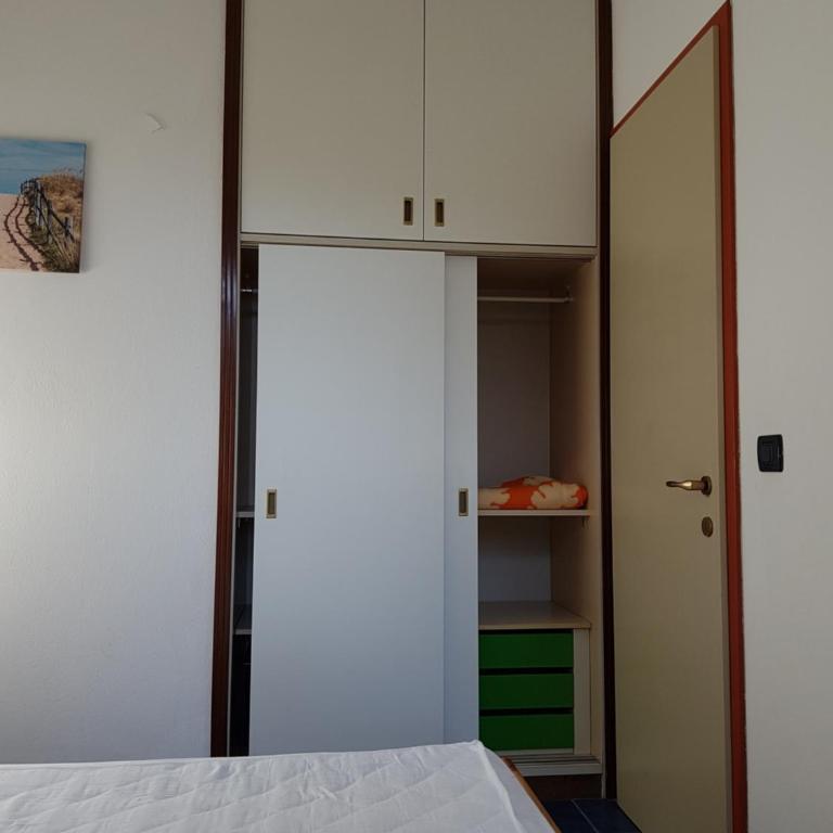 Adriella apartments - Two-Bedroom Apartment with Terrace - 25