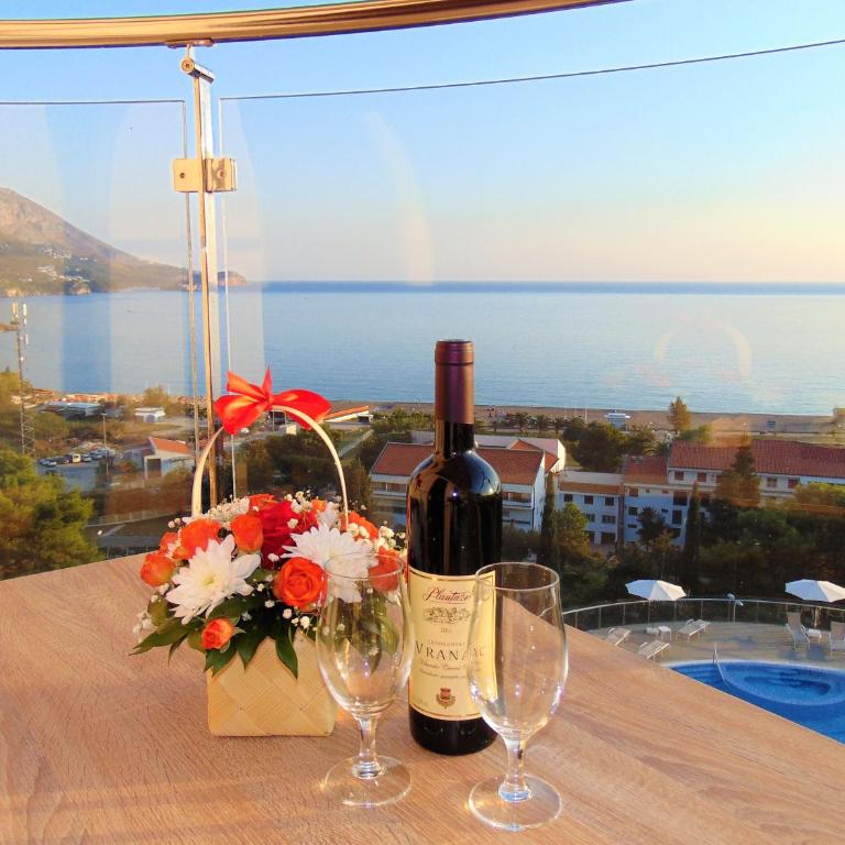 ApartHotel Belvedere Residence Becici Budva - Deluks Suite sa Pogledom na More - 11