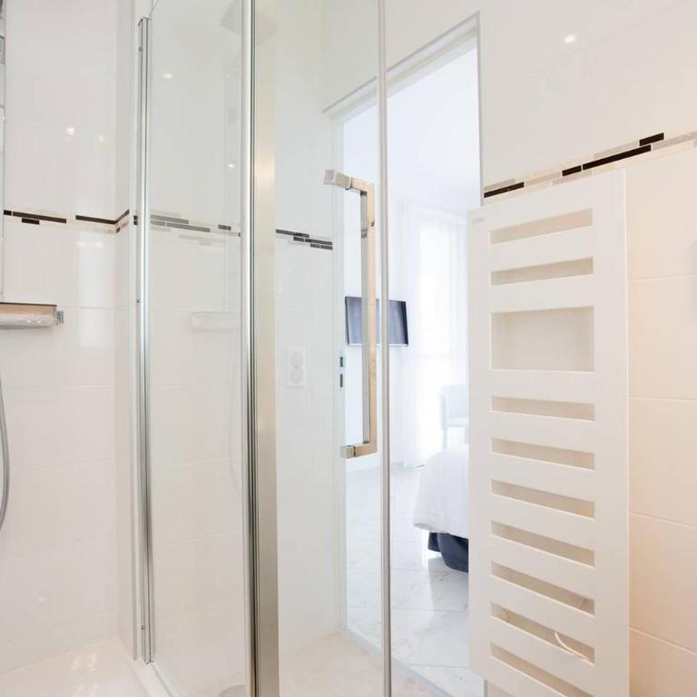 MARIOTT AREA: SUNNY 2 BEDS /2 BATHS - Apartamento - 29