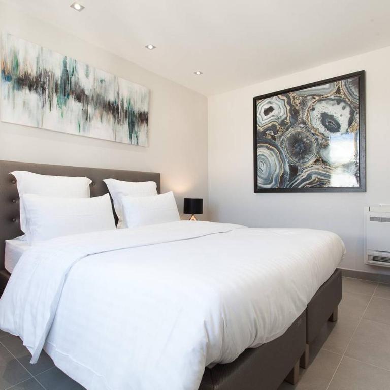 Marriott- Croisette: Superb 3 bedrooms/ 3 baths - Apartment - 25