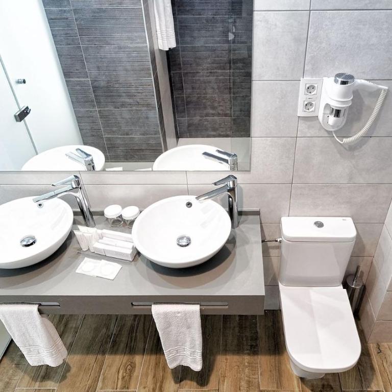 Las Nasas - Superior One-Bedroom Apartment - 21