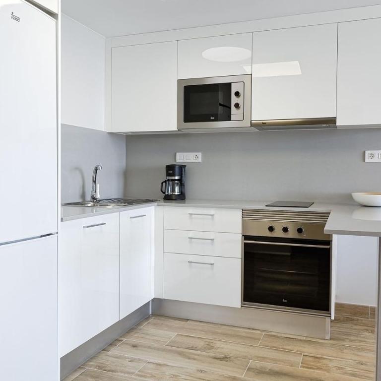 Las Nasas - Superior One-Bedroom Apartment - 18