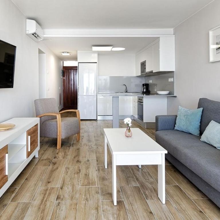 Las Nasas - Superior One-Bedroom Apartment - 7