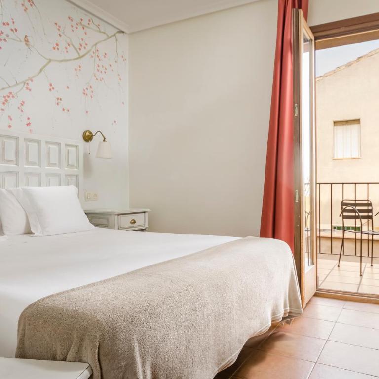 YIT Puerta Bisagra - Habitación Doble - 1 o 2 camas - 15