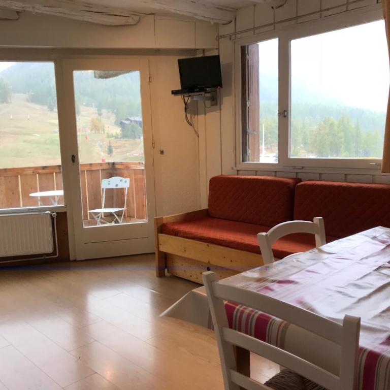 Studio pied de pistes balcon et vue montagne - Appartement - 6