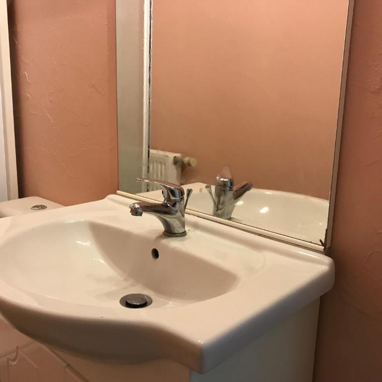 Studio 2 pers en vieille ville parking gratuit - by La Source d'OrFée - Appartement - 12