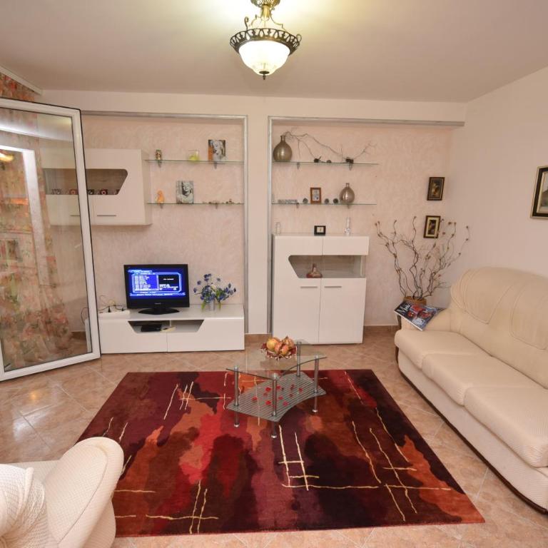 Apartment Sun Village Goran - Apartment with Pool View - 9