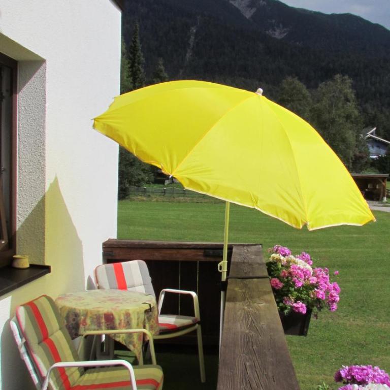 Appartment Haus Birgit - Apartment mit 1 Schlafzimmer, Balkon und Bergblick - 1