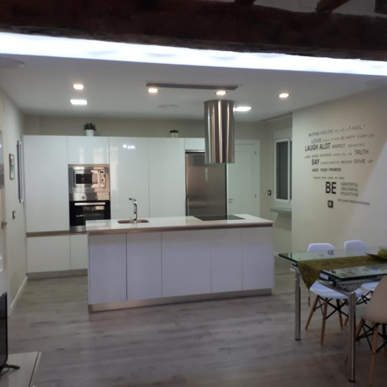 Amplio apartamento en centro histórico - Apartment - 10