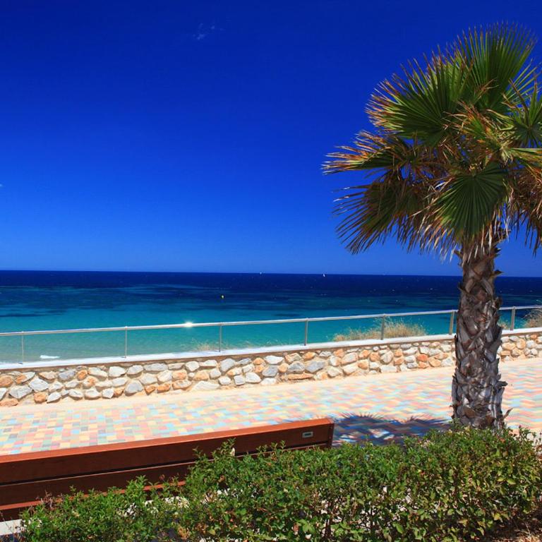 Penthouse 2 bedrooms in Mil Palmeras - Apartamento - 44