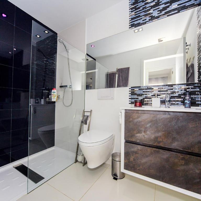 Penthouse 2 bedrooms in Mil Palmeras - Apartamento - 19