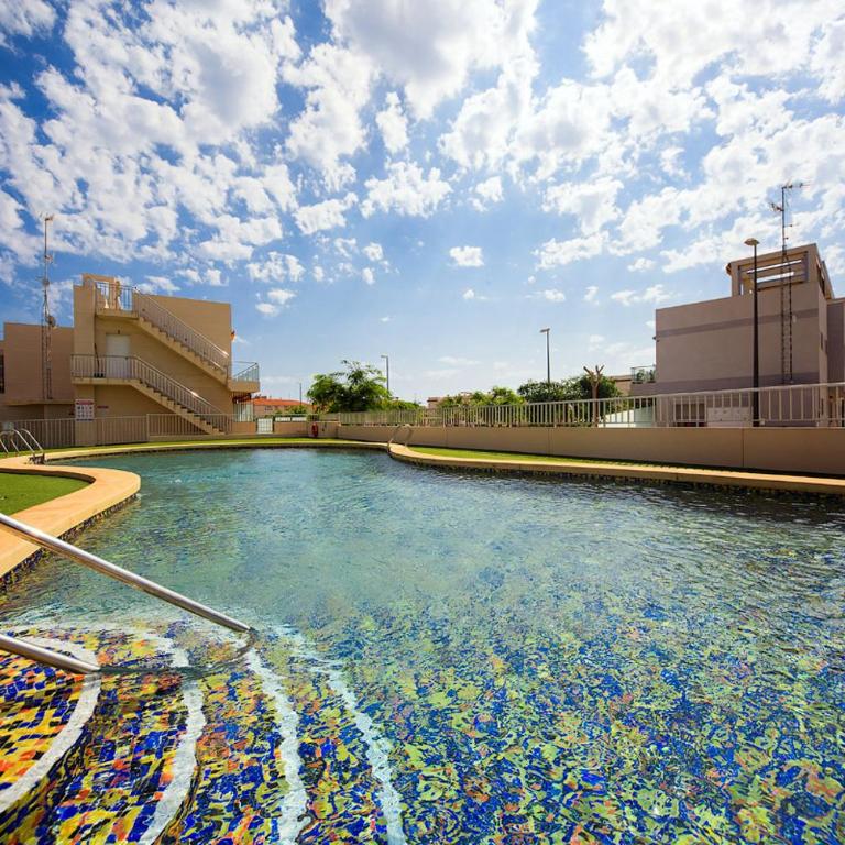 Penthouse 2 bedrooms in Mil Palmeras - Apartamento - 35