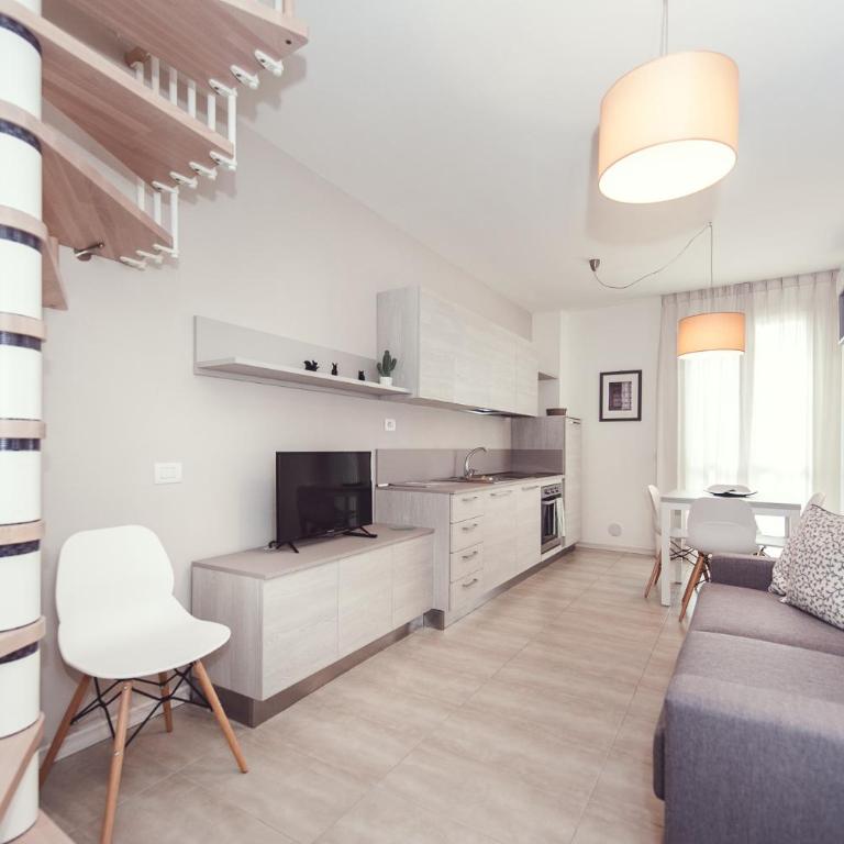 Luccainn - Appartamento con 2 Camere da Letto - 1