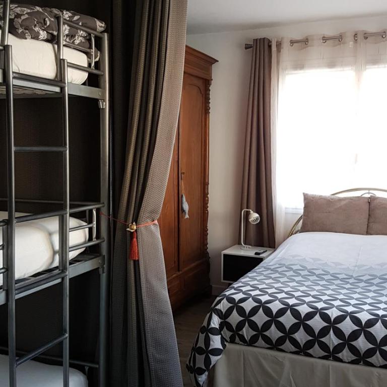 LES FRUITS DE MER, plage et centre à pied, lits faits, parking gratuit, animal bienvenu - Apartment mit Terrasse - 32