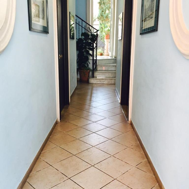 Residence Lodi - Appartamento con Vista e Balcone - 1