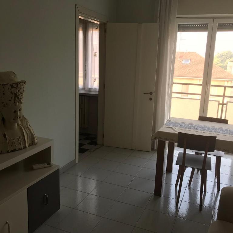 Leoni CharmingHouse - Appartamento con Balcone - 27