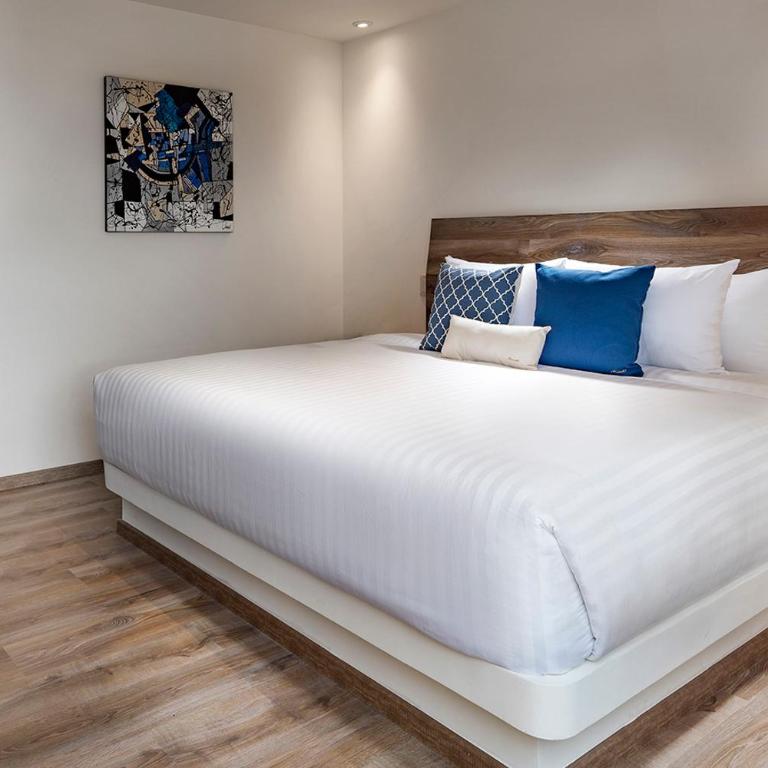 ROOM Hotel & Suites - Habitación Doble Estándar - 5