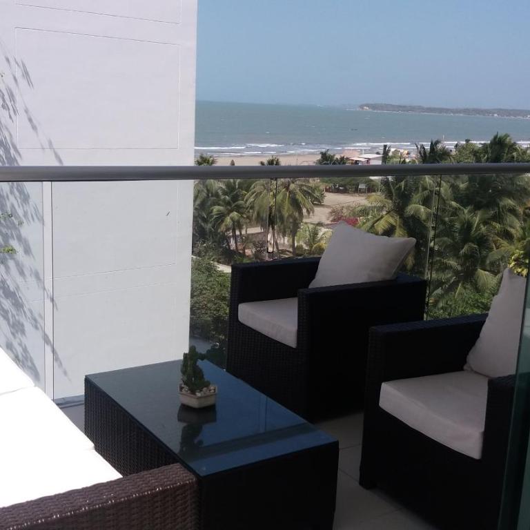 Cartagena Beach Condo - 1400 sq. Ft. (130 m2) - Apartamento - 27