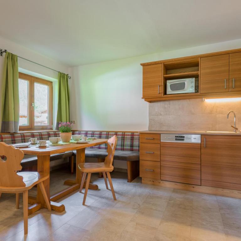 Stockhambauer - Two-Bedroom Apartment 'Tappenkarblick' - 2