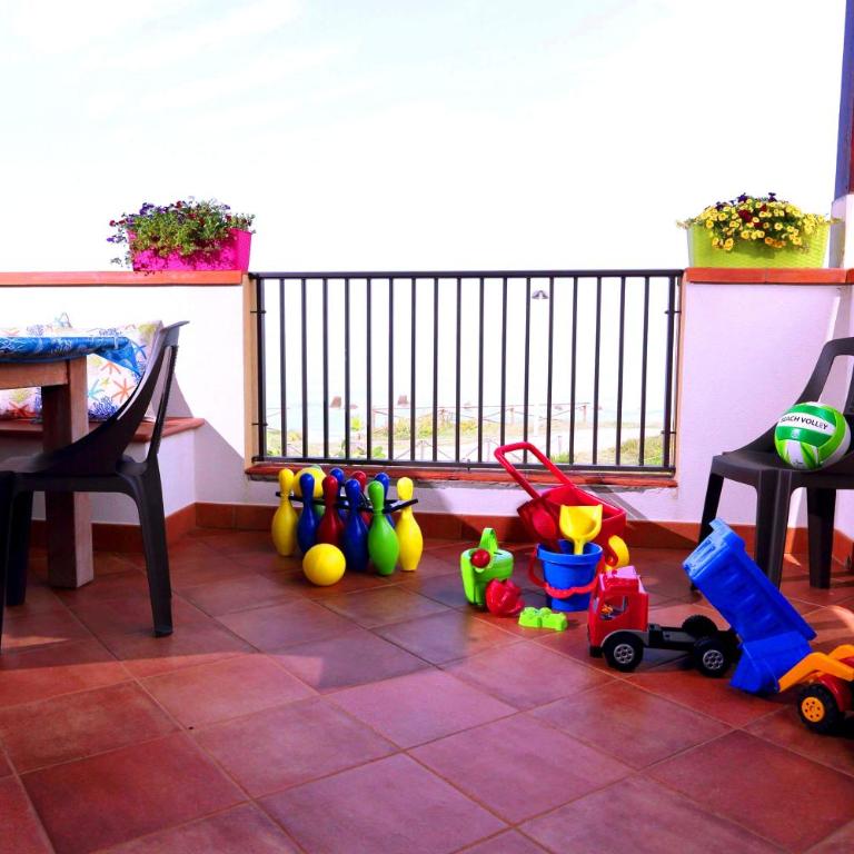 Capo d'Orlando Apartments - Sabbia - Appartamento con 2 Camere da Letto, Terrazza e Vista Mare - 9